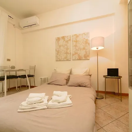 Elegante A 5 Min Da Centro Storico Di