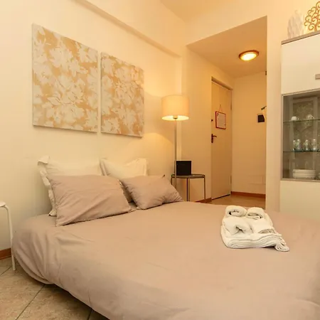 Elegante A 5 Min Da Centro Storico Di Appartement