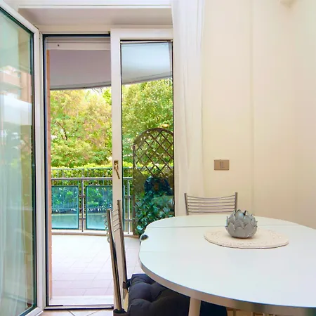 Appartement Elegante A 5 Min Da Centro Storico Di