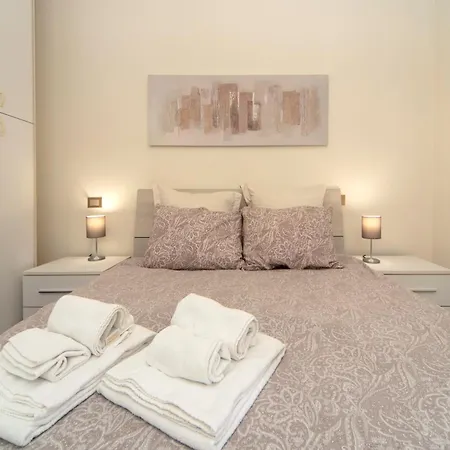 Elegante A 5 Min Da Centro Storico Di Appartement *