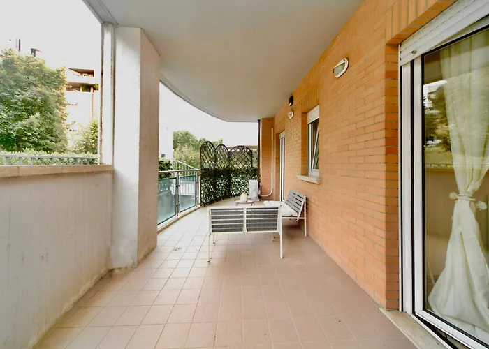 Elegante A 5 Min Da Centro Storico Di