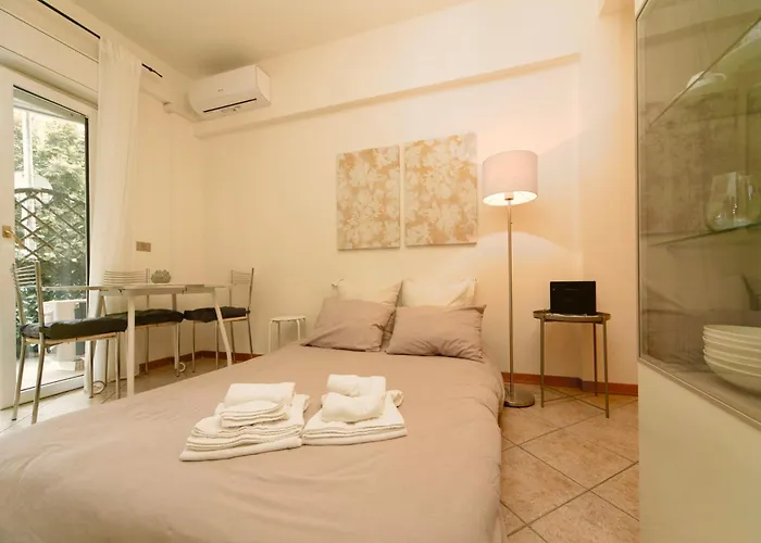 Elegante A 5 Min Da Centro Storico Di