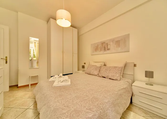 Elegante A 5 Min Da Centro Storico Di *