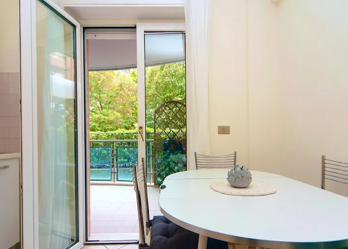 Lejlighed Elegante A 5 Min Da Centro Storico Di